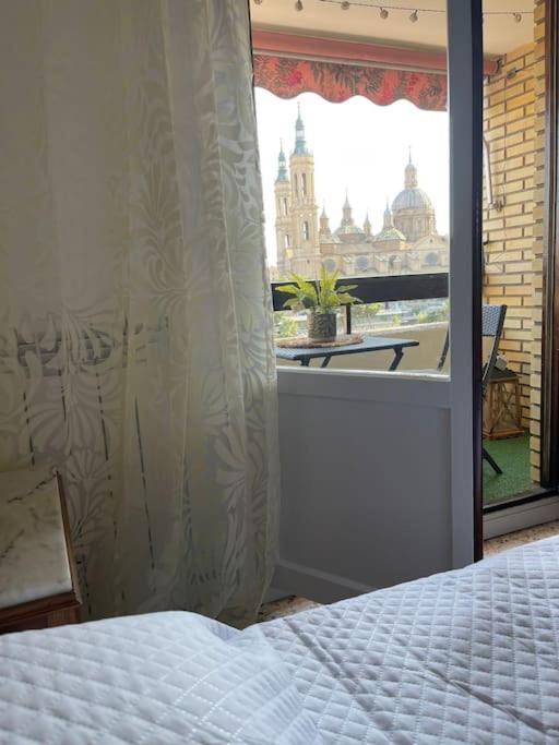 Apartamento Con Vistas Al Pilar Con Aparcamiento Privado Сарагоса Екстериор снимка