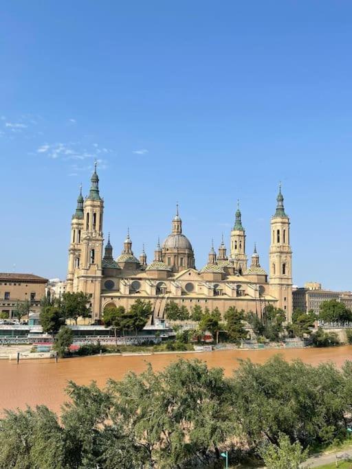 Apartamento Con Vistas Al Pilar Con Aparcamiento Privado Сарагоса Екстериор снимка